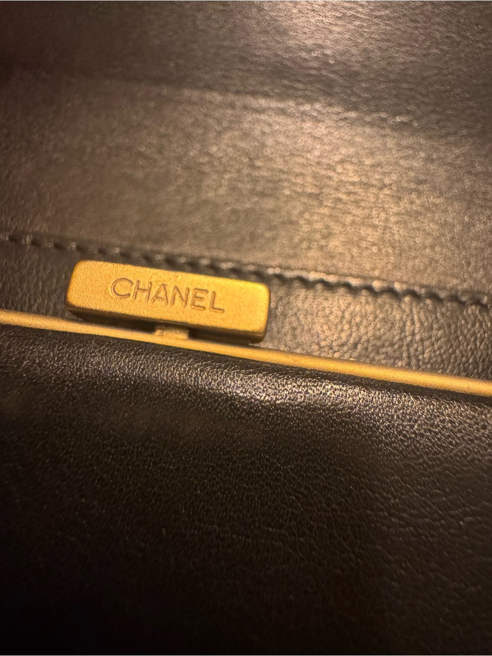 CHANEL Black Caviar Leather Continental Wallet with Gold CC Twist Lock - Picture 11 of 15